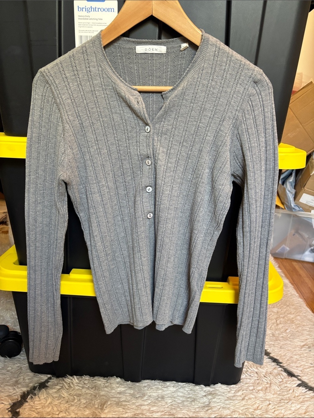 Doen Light Gray Ribbed Button-Front Top - Picture 4 of 17